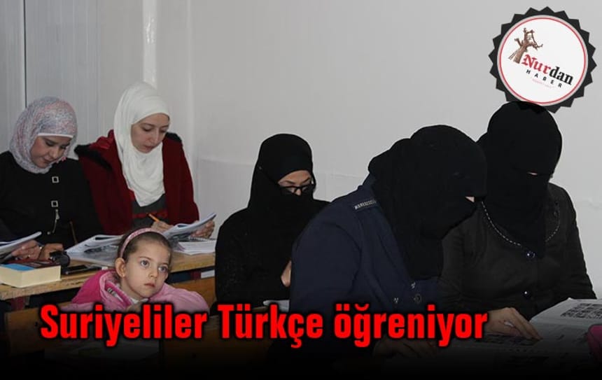 Suriyeliler Türkçe öğreniyor
