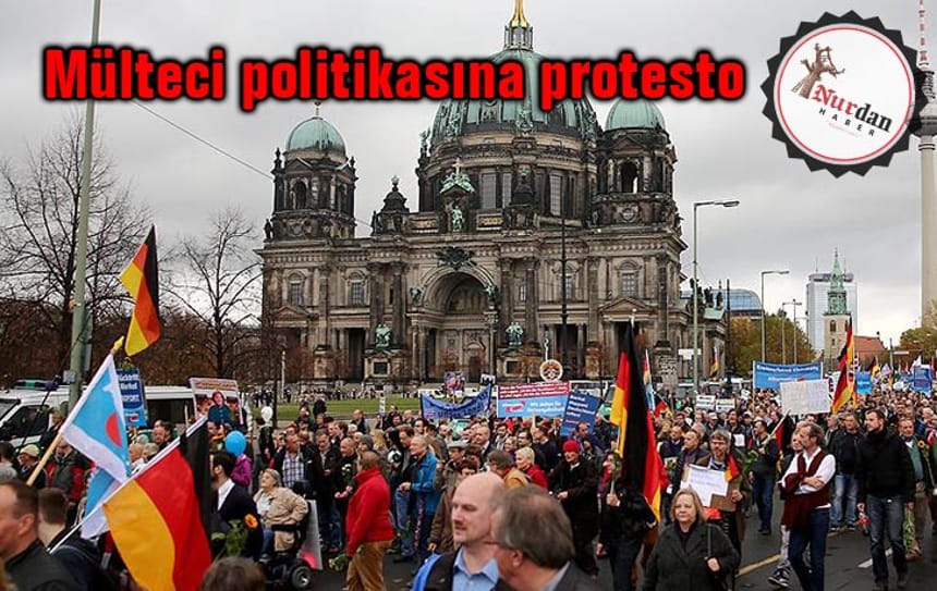 Almanya’da mülteci politikasına protesto