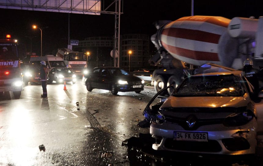 İstanbul’da zincirleme kaza: 5 yaralı