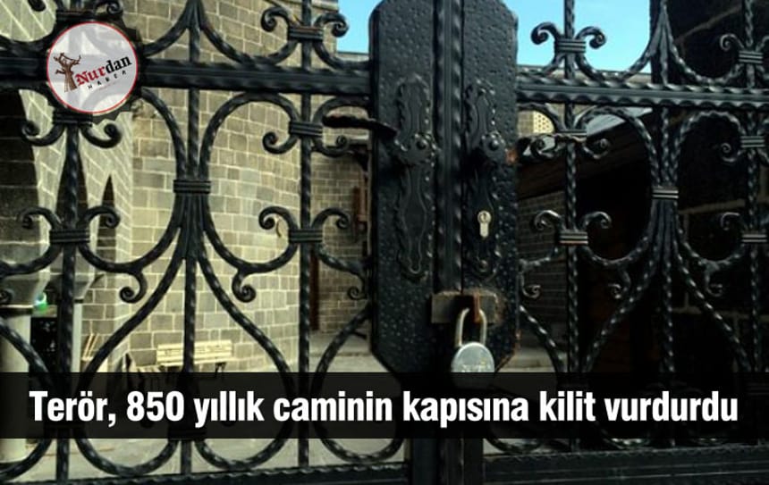 Terör, 850 yıllık caminin kapısına kilit vurdurdu