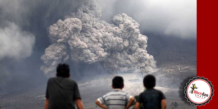 Endonezya’da Sinabung Yanardağı’nın kül püskürtmeye başlaması