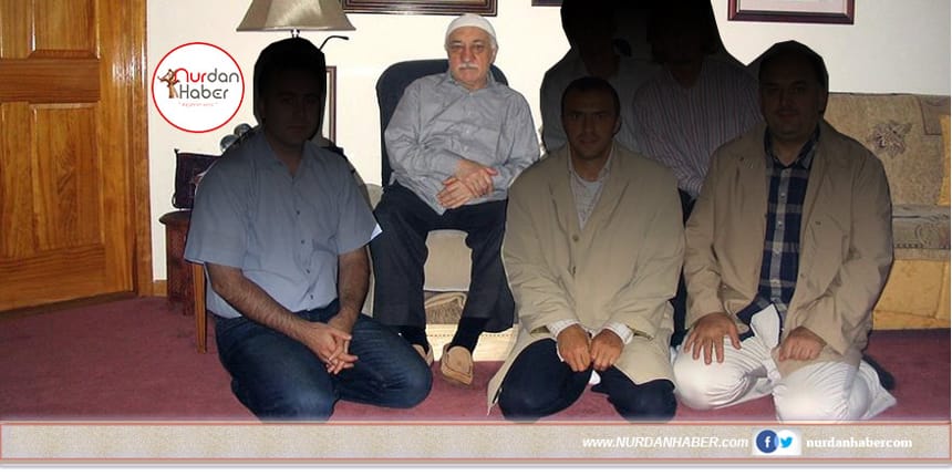 Eski futbolcular Teröristbaşı Gülen ile aynı karede