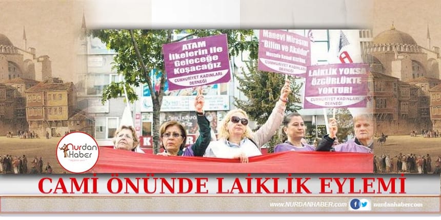 Cami önünde laiklik eylemi