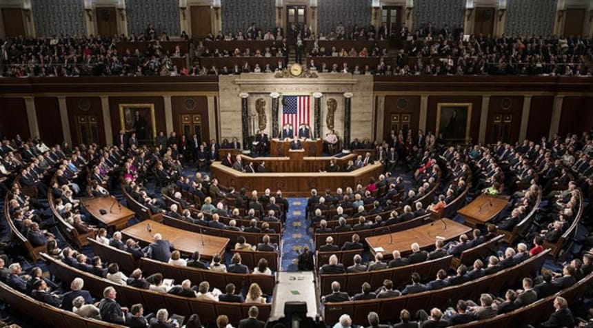 ABD’li senatörlerden Kongre’ye ‘gizli toplantı’ çağrısı