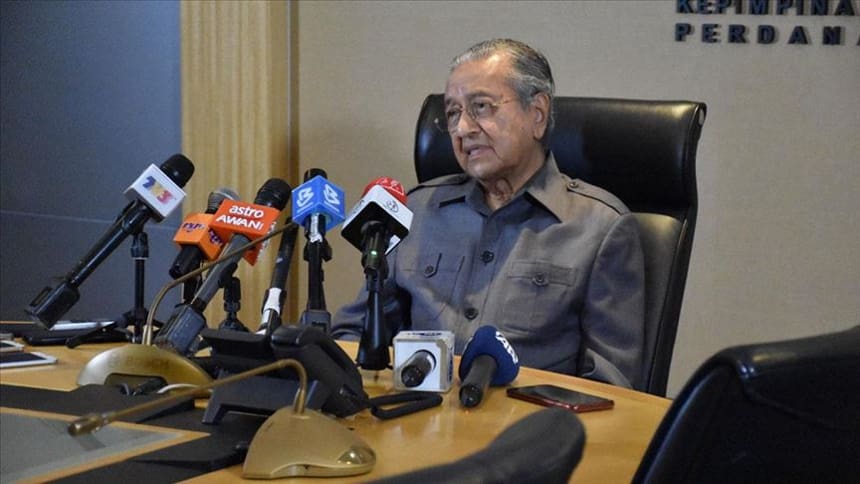Malezya Başbakanı Mahathir: Televizyon kanalı projesi somut bir adımdır