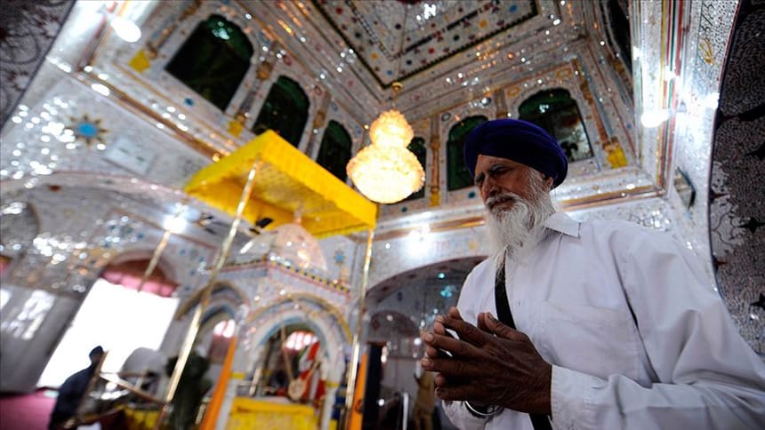 Pakistan’daki cemaatsiz Sih tapınakları Müslümanlarca korunuyor