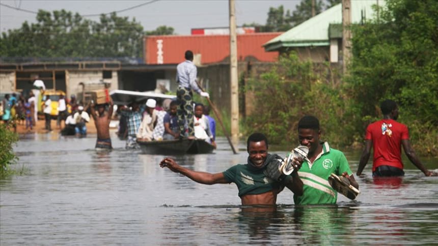 Nijerya’da sel 40 bin kişiyi yerinden etti