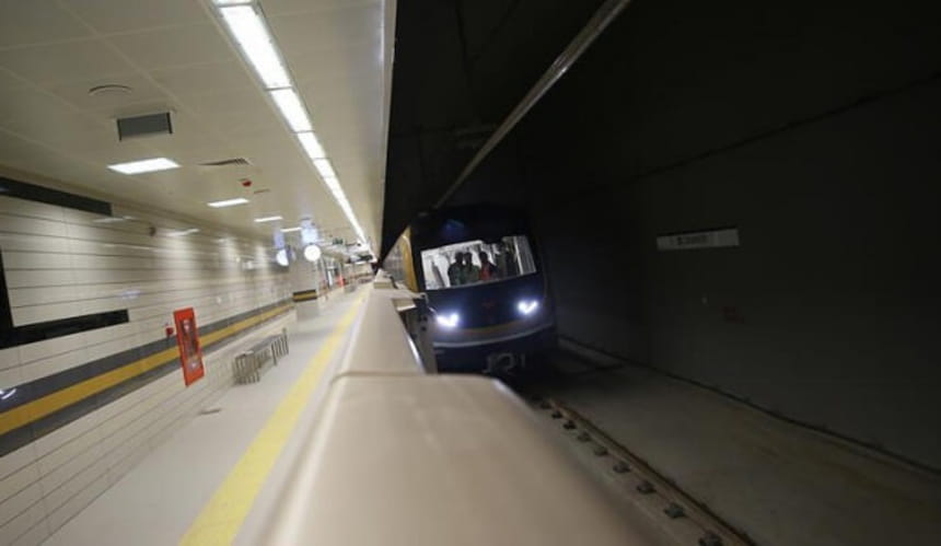 İstanbul metro seferlerinde aksama