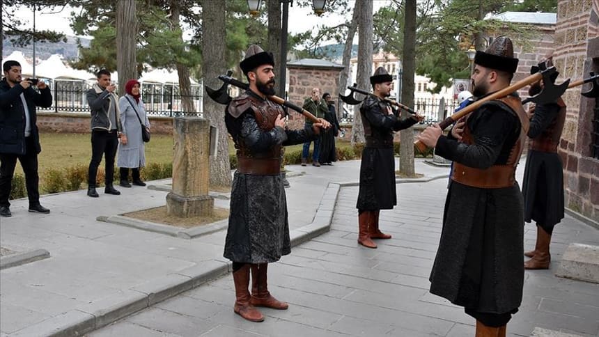 Ertuğrul Gazi Türbesi’ni 2019’da 1,5 milyon kişi ziyaret etti