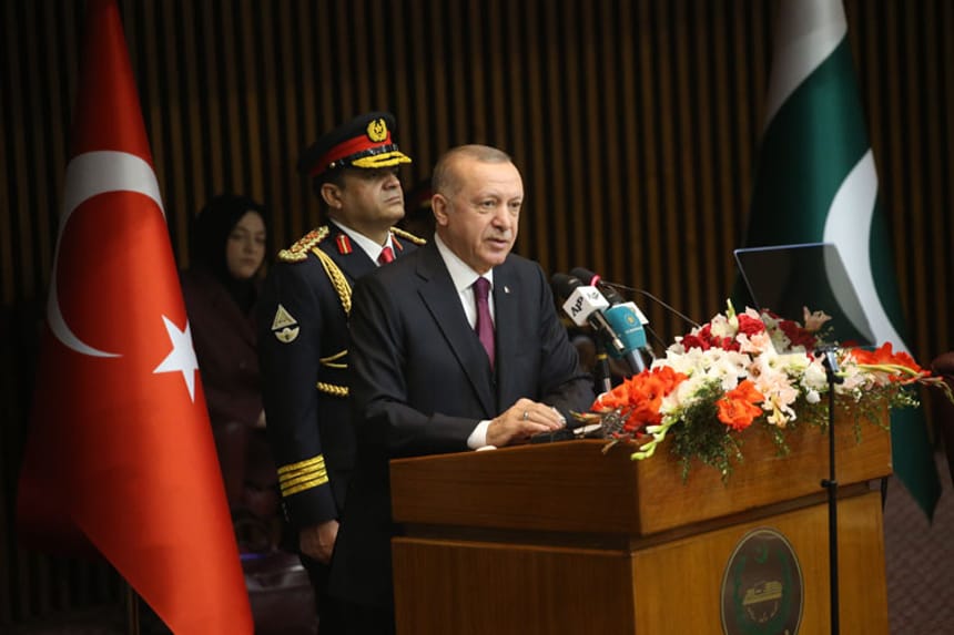 Cumhurbaşkanı Erdoğan: ‘Yüzyılın barış planı’ diye yutturulan plan bir işgal projesidir