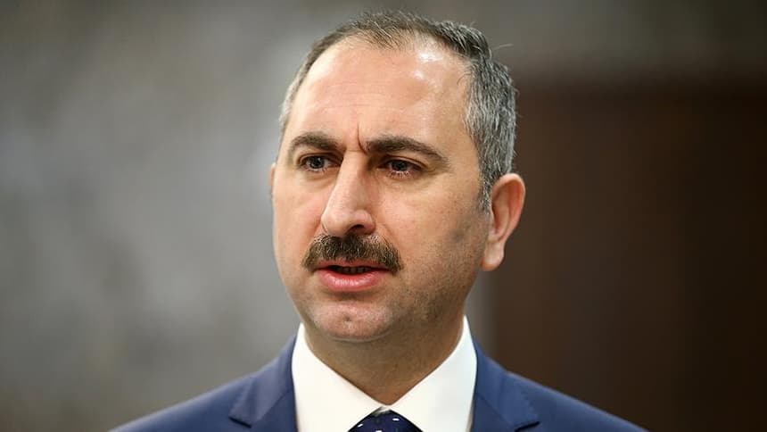 Adalet Bakanı Abdulhamit Gül’den Hüsnü Bayramoğlu’na Telefon